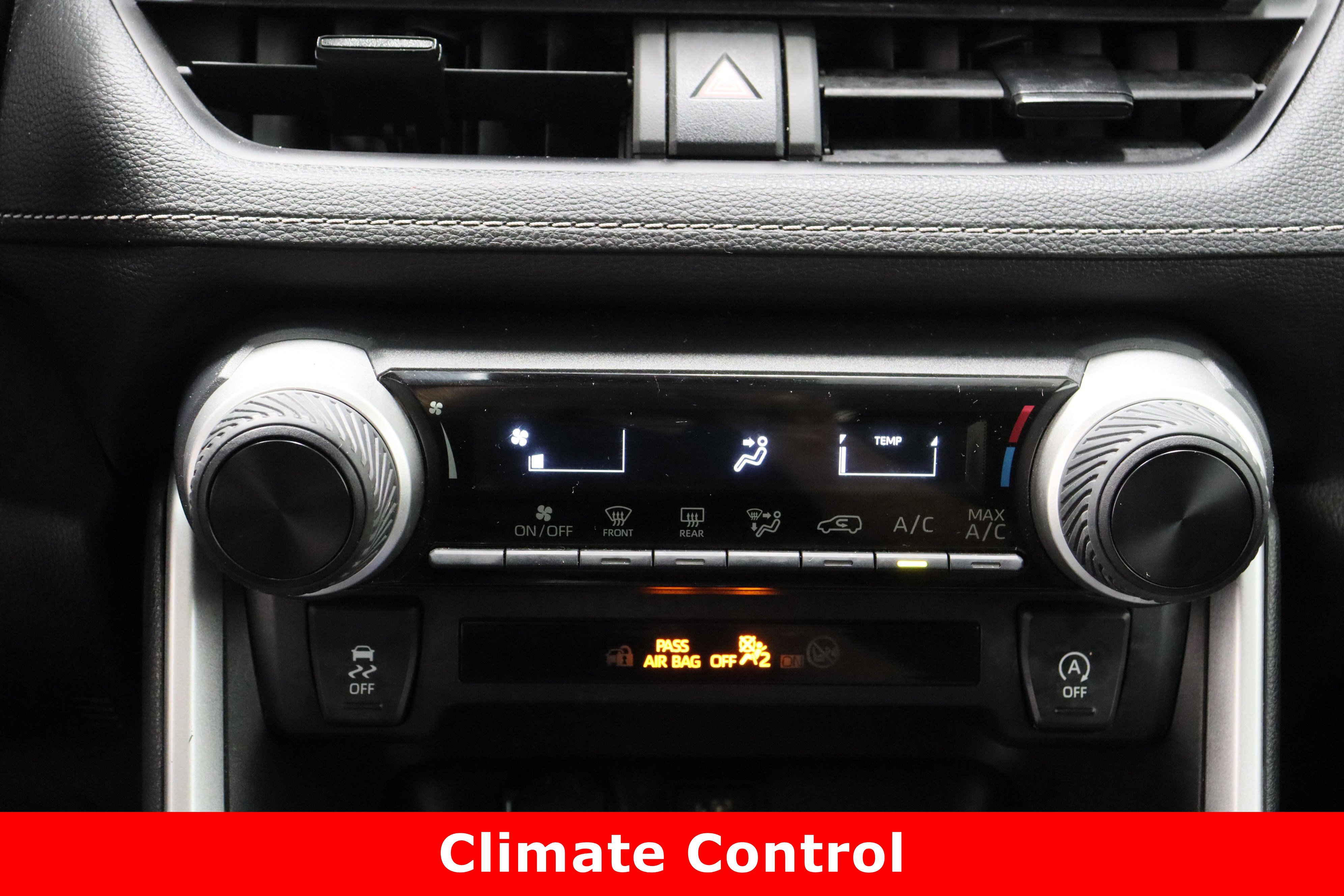 Used 2024 Toyota RAV4 LE image 18