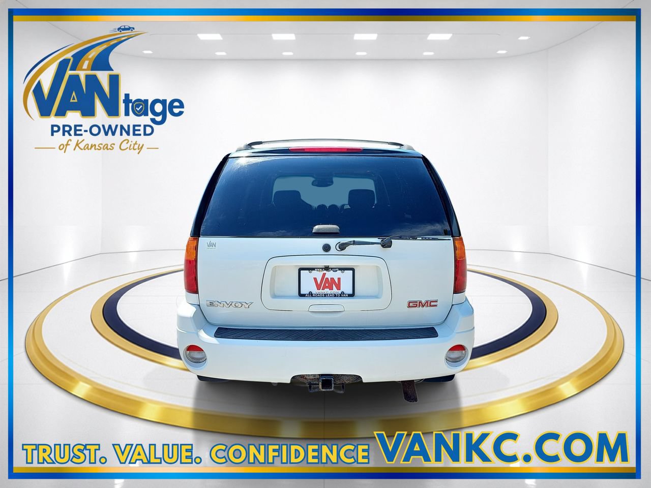 Used 2004 GMC Envoy SLT AWD/4WD image 7