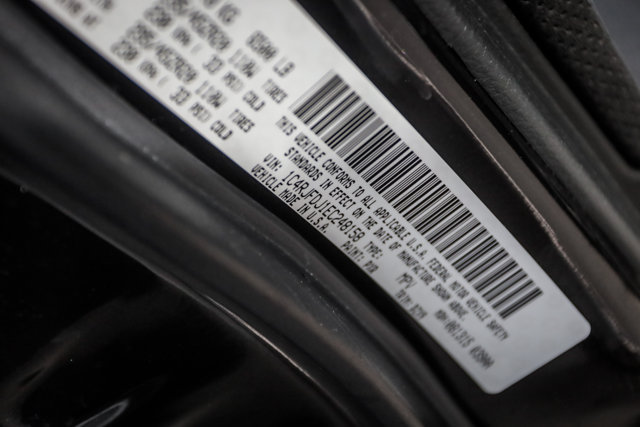 Used 2014 Jeep Grand Cherokee SRT AWD/4WD image 73