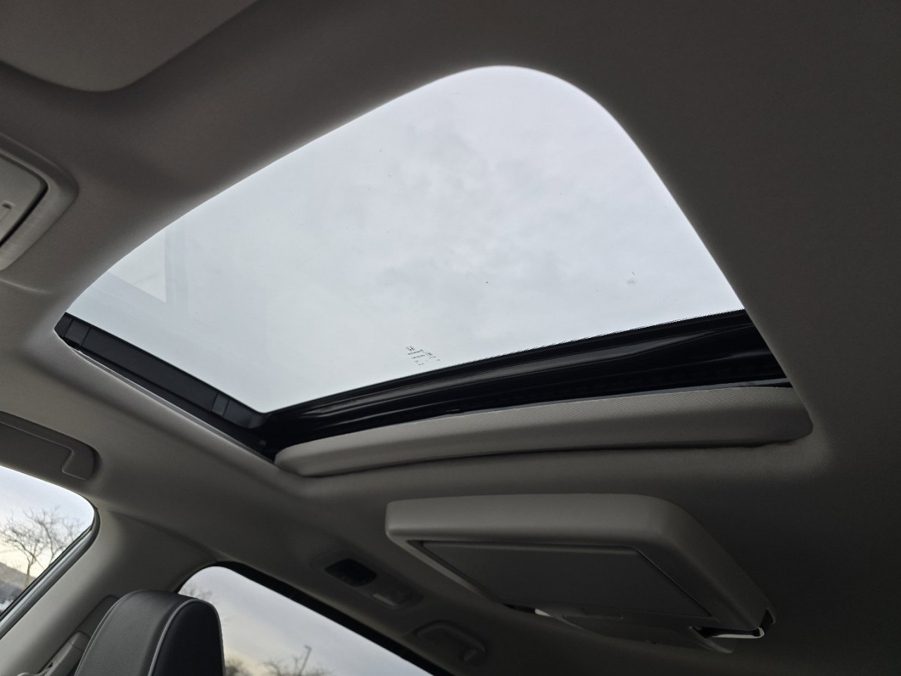 New 2026 Honda Odyssey Elite image 3