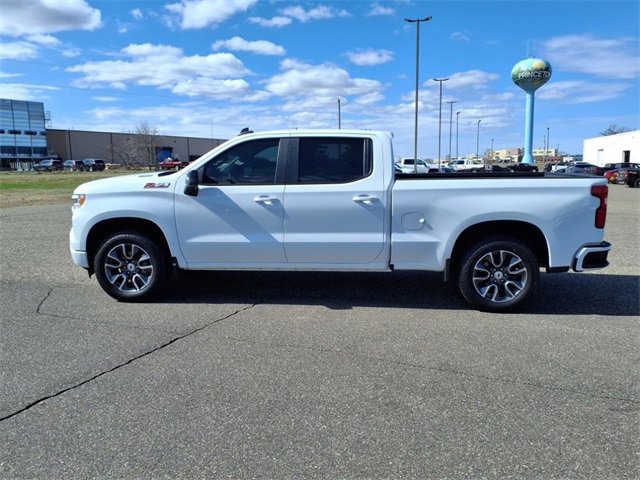 Used 2024 Chevrolet Silverado 1500 RST image 7