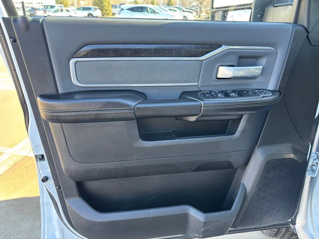 Used 2023 RAM 2500 Big Horn w/ Level 1 Equipment Group image 14