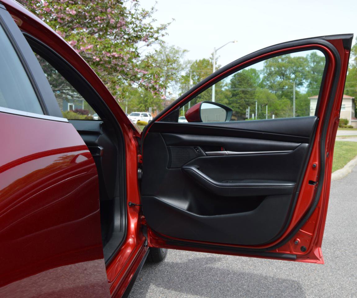 Used 2023 MAZDA MAZDA3 s FWD image 20