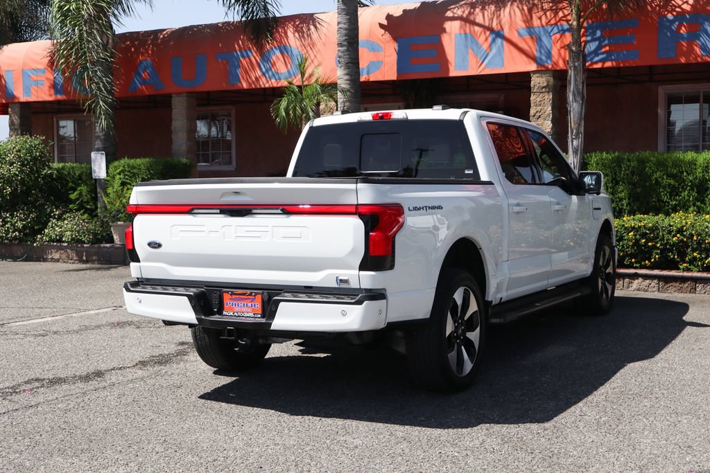 Used 2022 Ford F150 Lightning Platinum AWD/4WD image 9