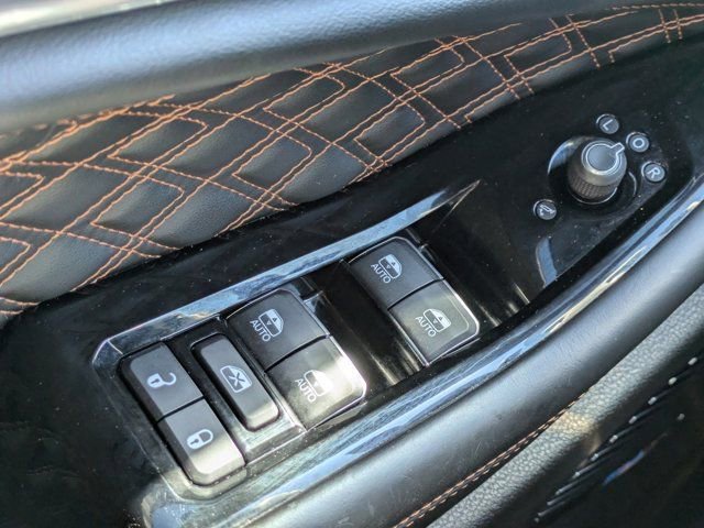 Used 2022 Jeep Grand Cherokee Summit AWD/4WD image 21