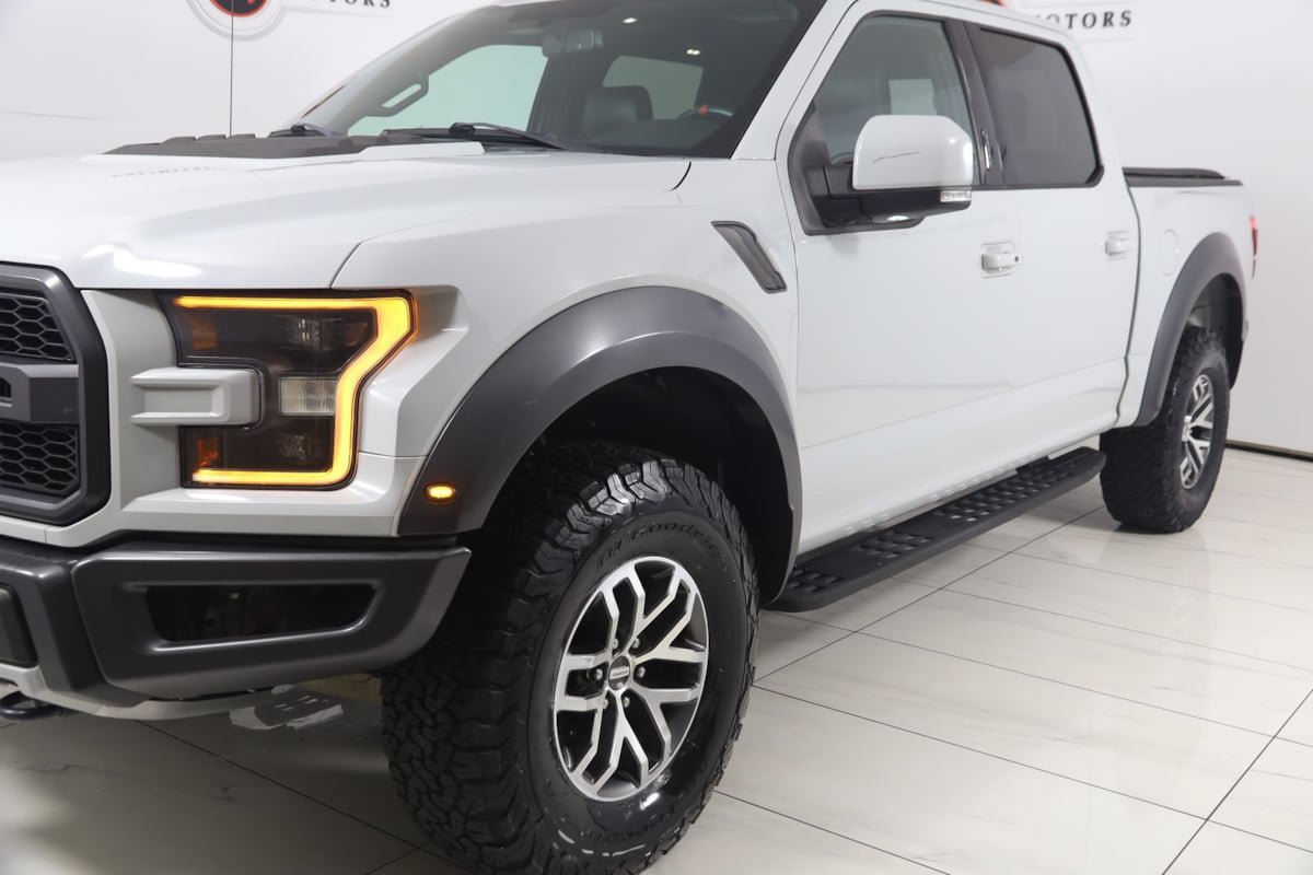Used 2017 Ford F150 Raptor w/ Equipment Group 802A Luxury AWD/4WD image 61
