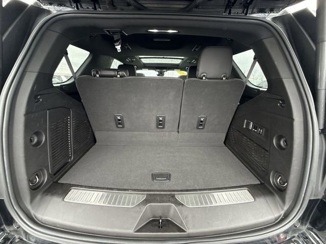 Used 2023 Chevrolet Tahoe Premier w/ Premium Package 2 image 26