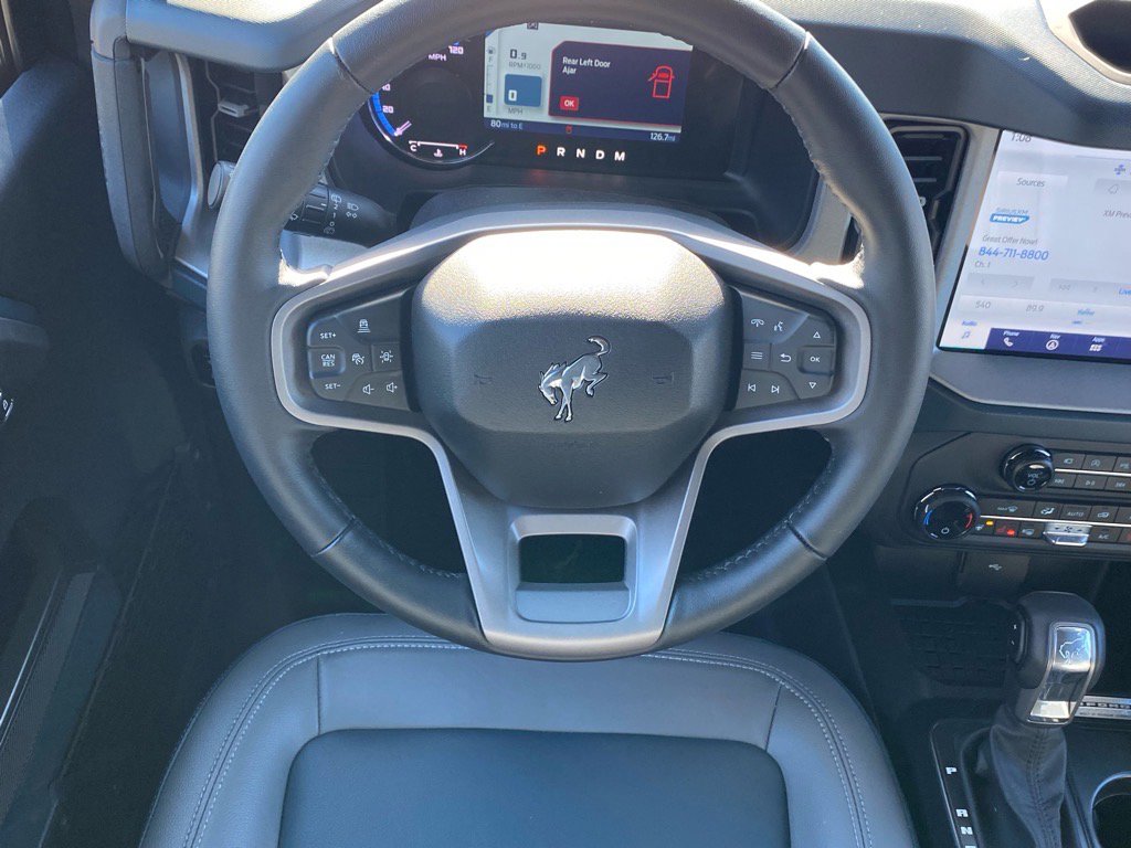 Used 2024 Ford Bronco Outer Banks image 6