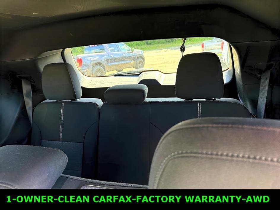 Certified 2025 GMC Acadia Elevation image 11