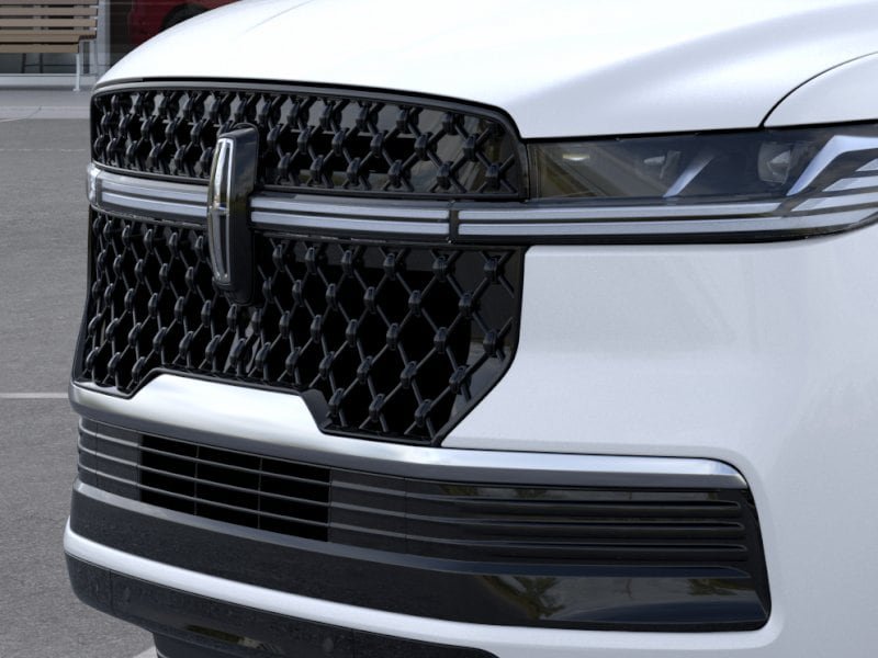 New 2026 Lincoln Navigator L Reserve w/ Jet Appearance Package AWD/4WD image 17