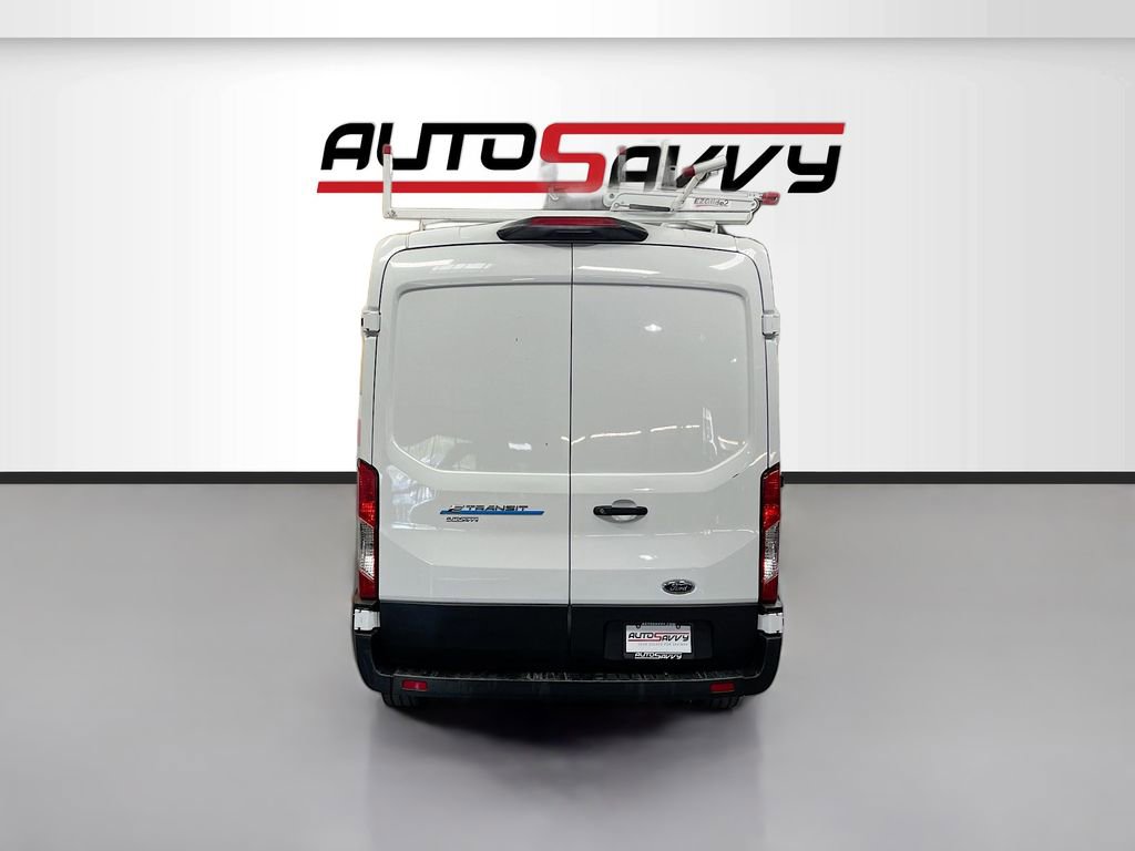 Used 2023 Ford E-Transit Medium Roof image 6