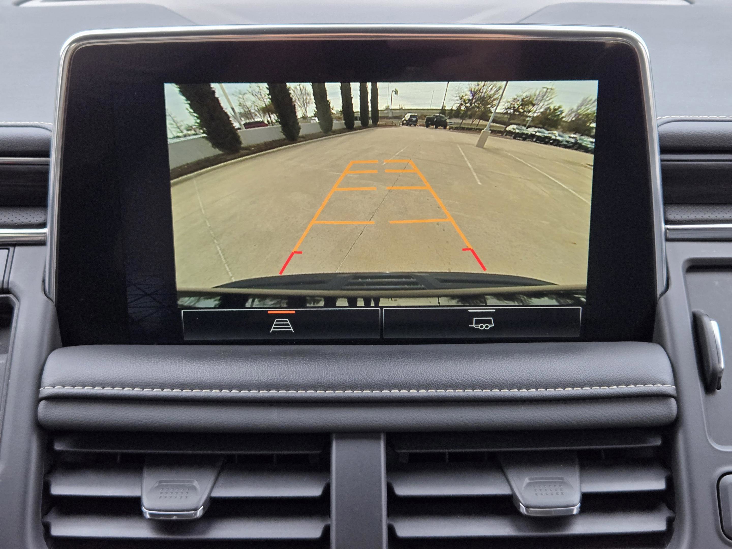 Used 2023 GMC Yukon SLT image 19