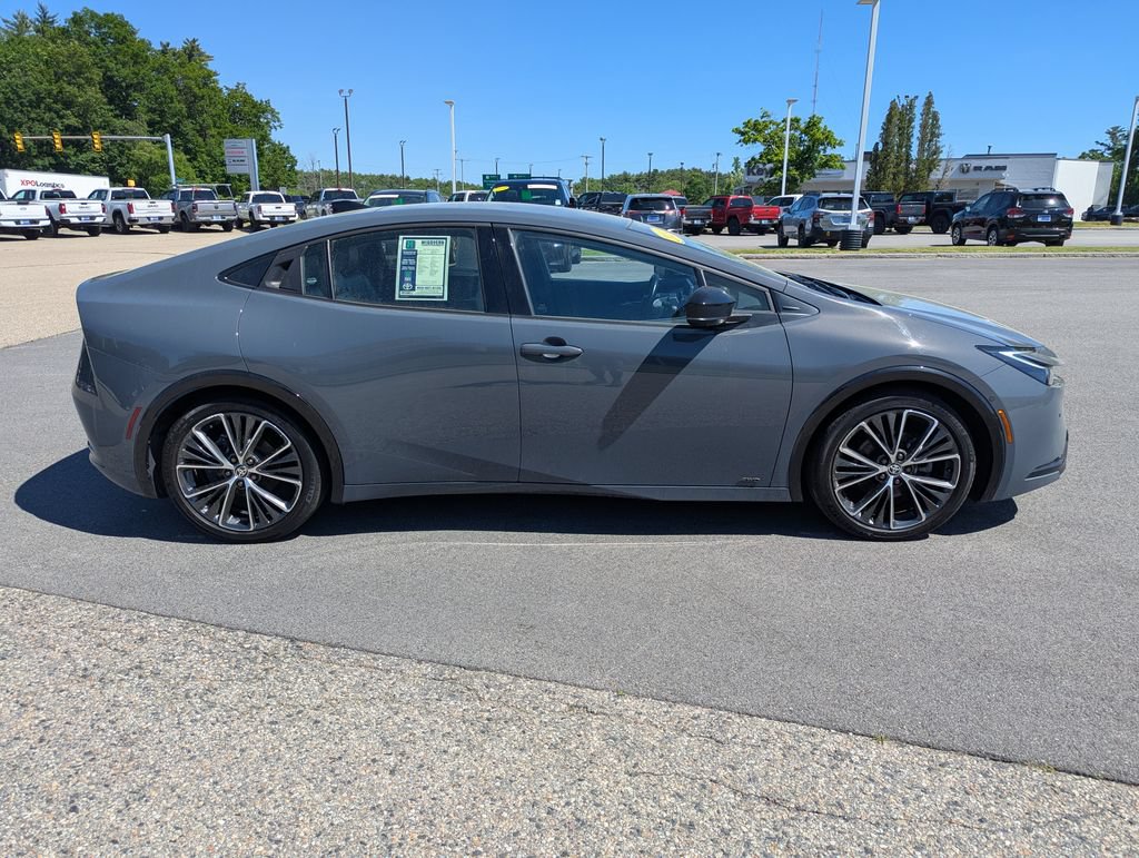 Used 2024 Toyota Prius Limited w/ Limited Premium Package AWD/4WD image 7