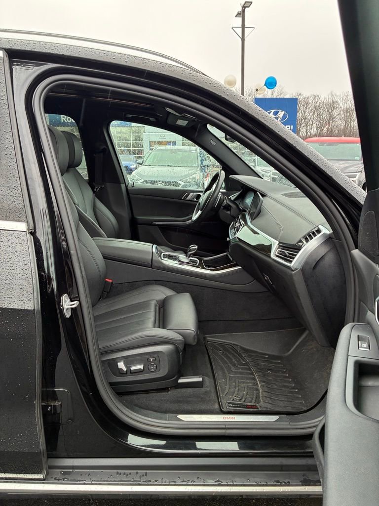 Used 2020 BMW X5 xDrive40i w/ Convenience Package image 22
