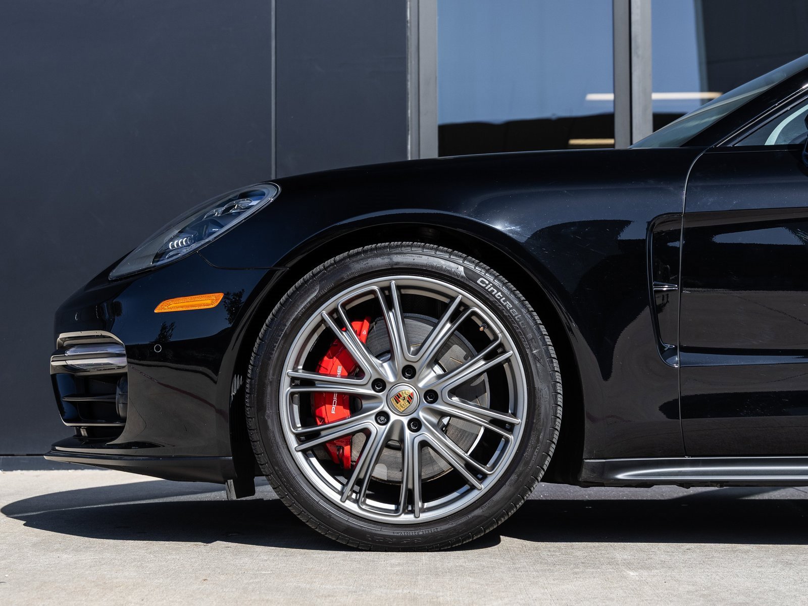 Used 2023 Porsche Panamera GTS image 13