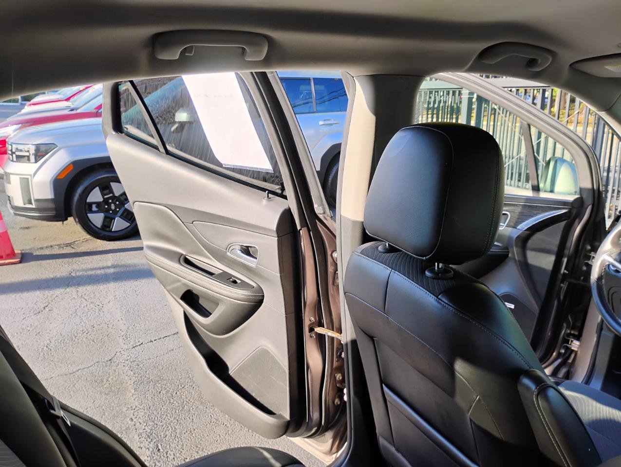 Used 2014 Buick Encore Convenience FWD image 30