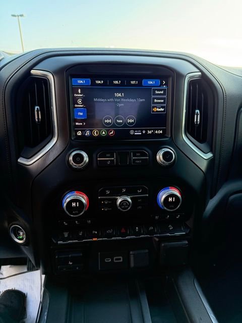 Used 2021 GMC Sierra 2500 AT4 w/ AT4 Premium Plus Package image 12