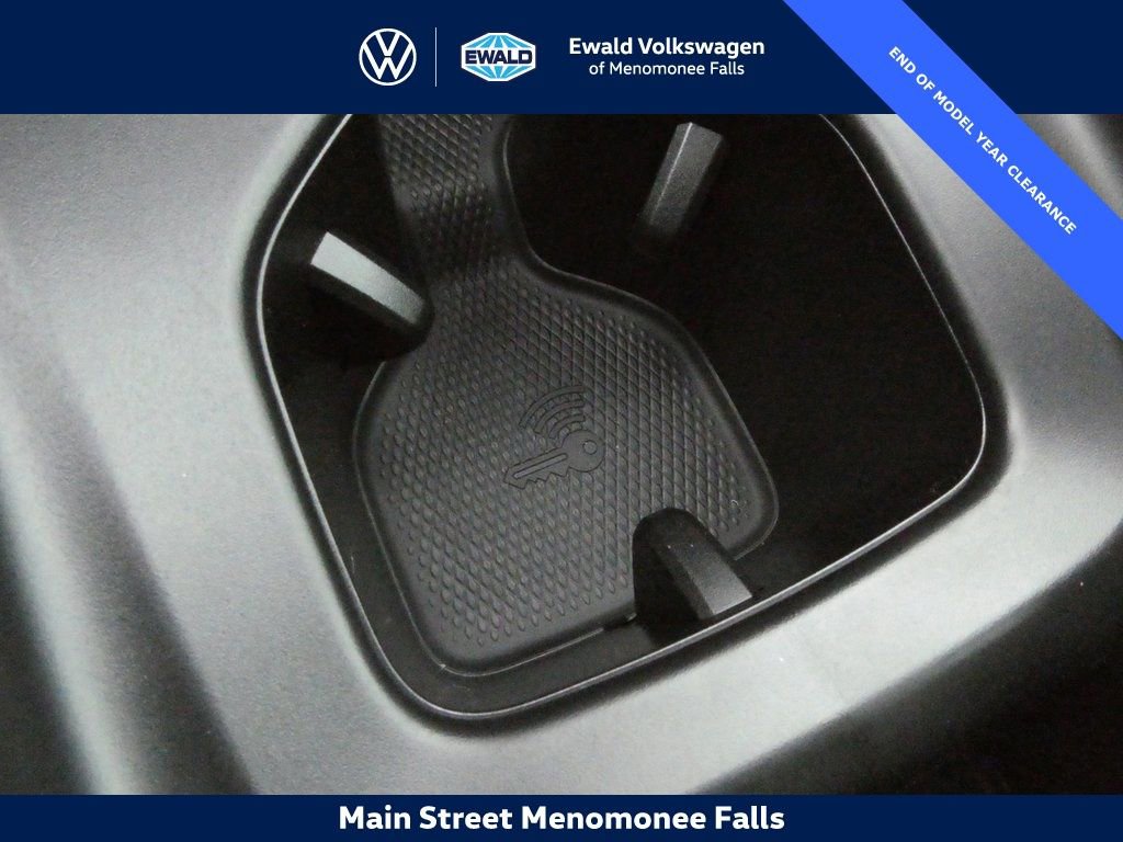 New 2025 Volkswagen ID.4 Pro S image 14