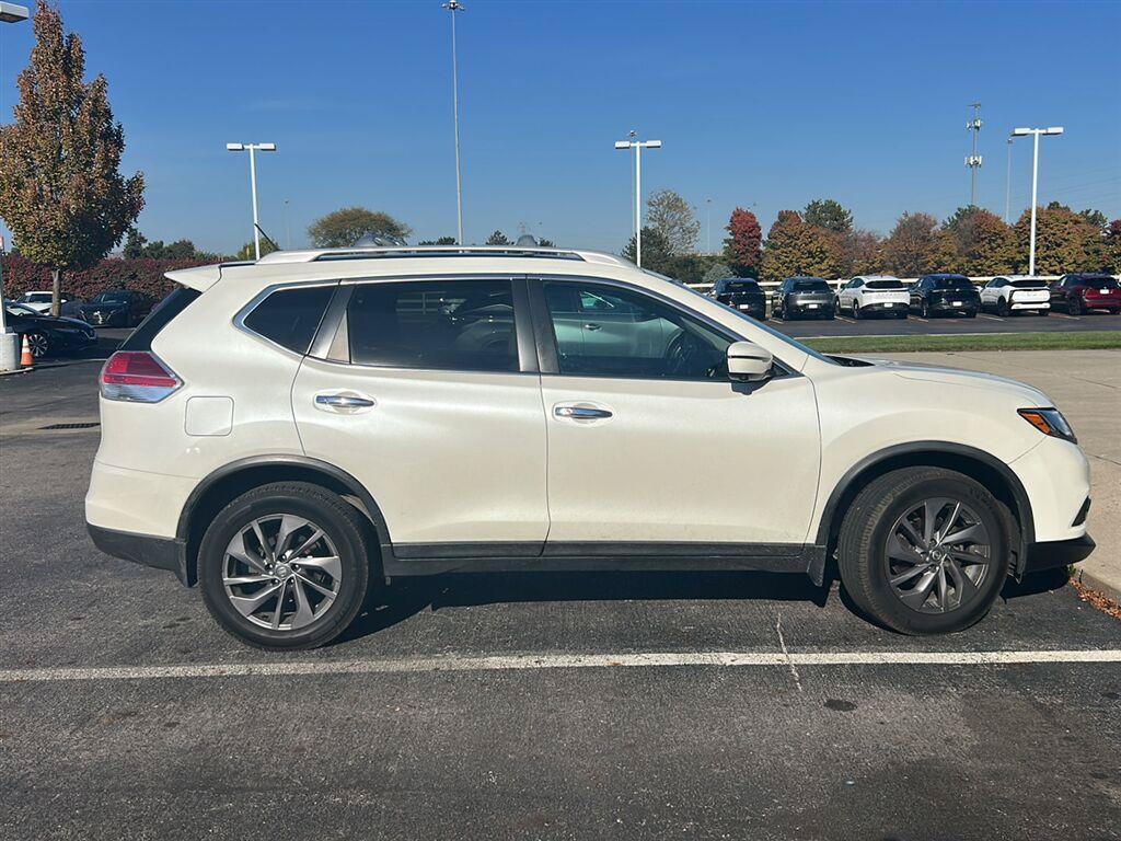 Used 2016 Nissan Rogue SL w/ SL Premium Package AWD/4WD image 6