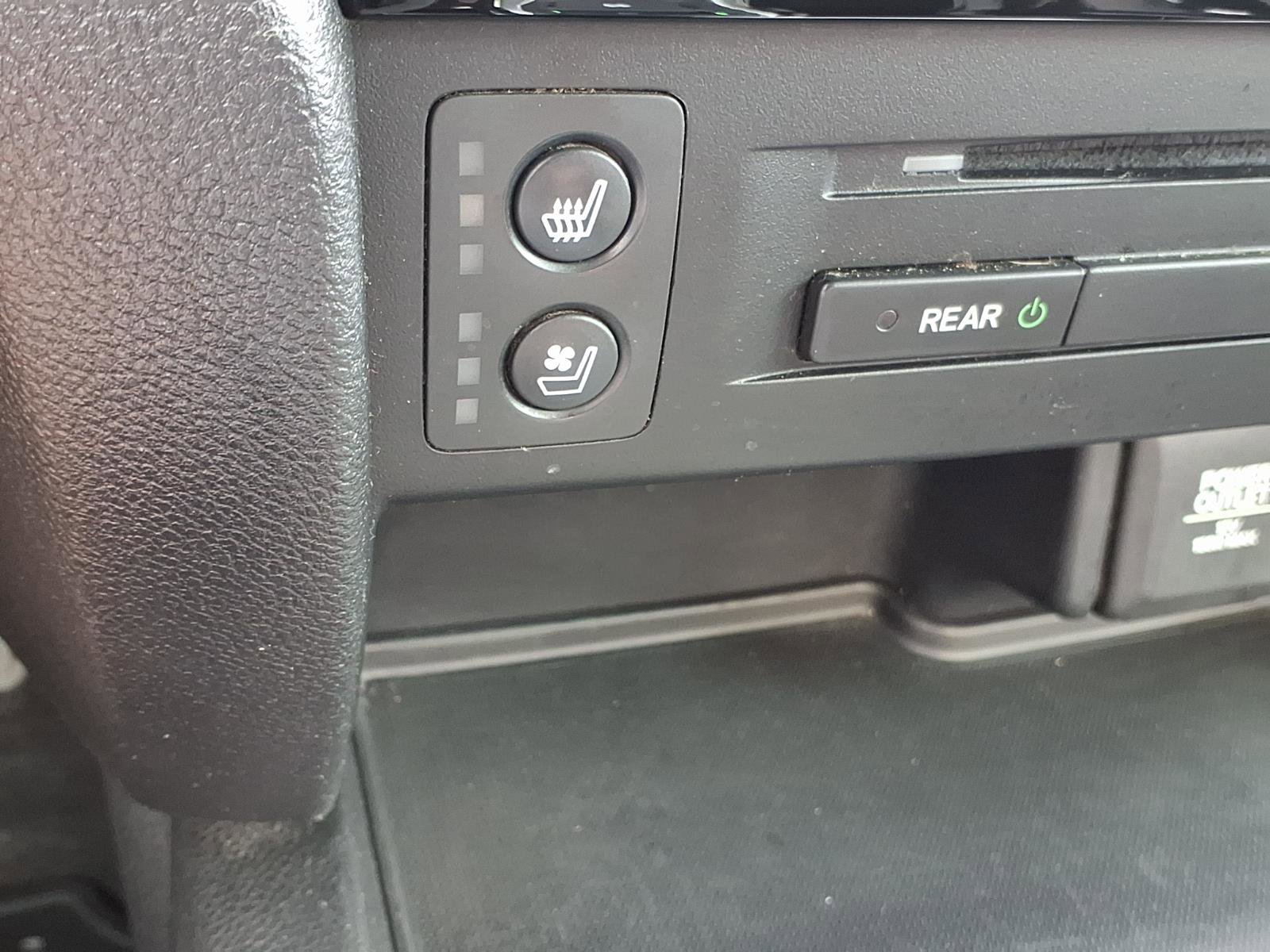 Used 2017 Honda Pilot Elite image 10