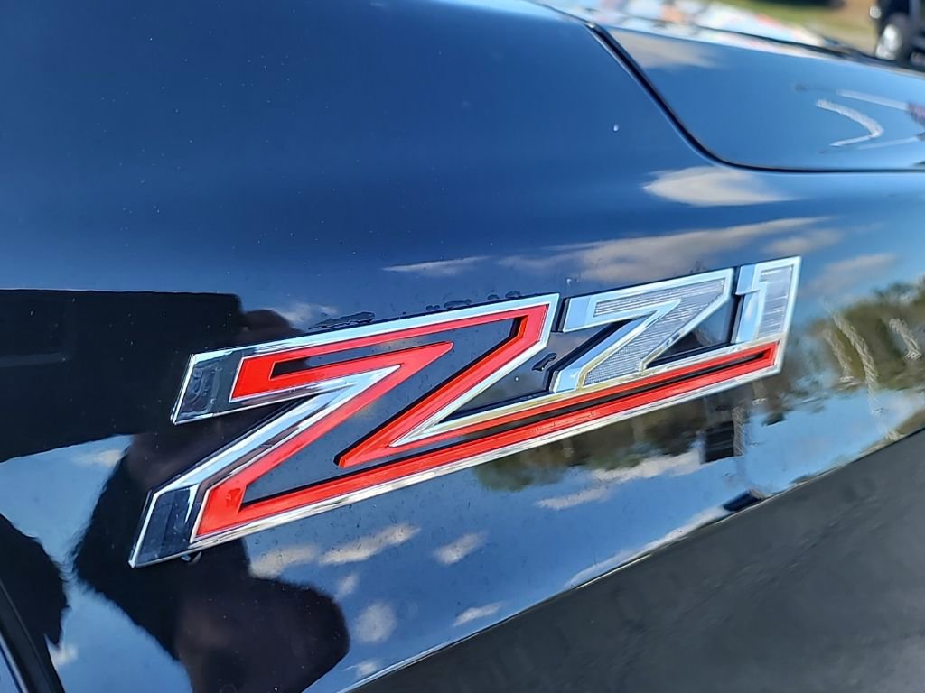 Used 2025 Chevrolet Tahoe Z71 image 9