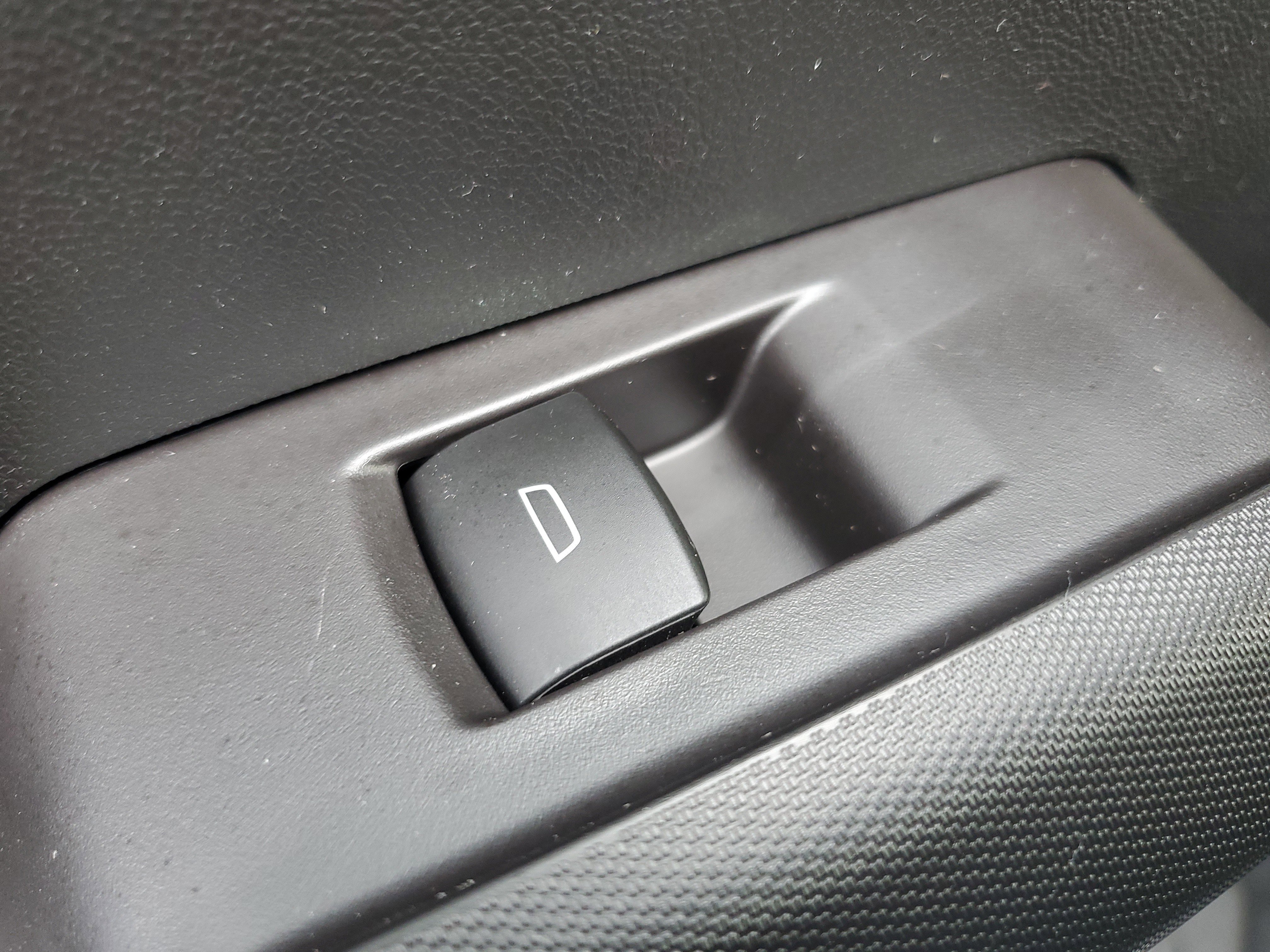 New 2026 GMC Canyon Elevation image 14