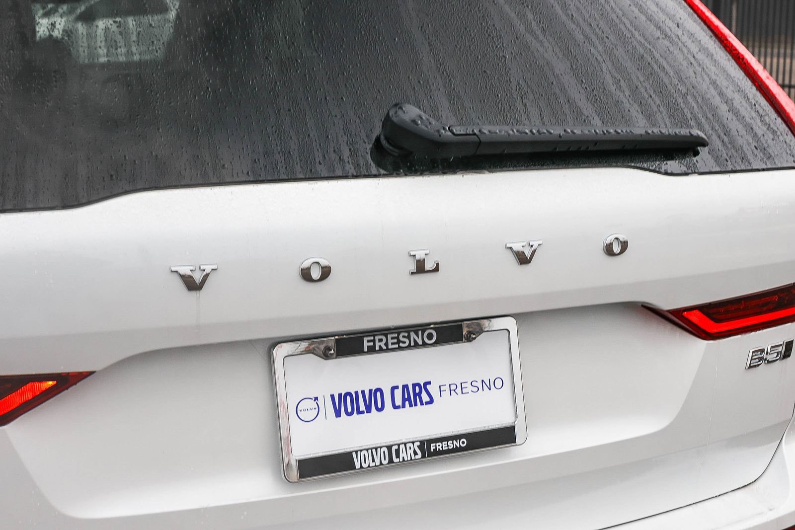 New 2026 Volvo XC60 B5 Core w/ Climate Package image 12