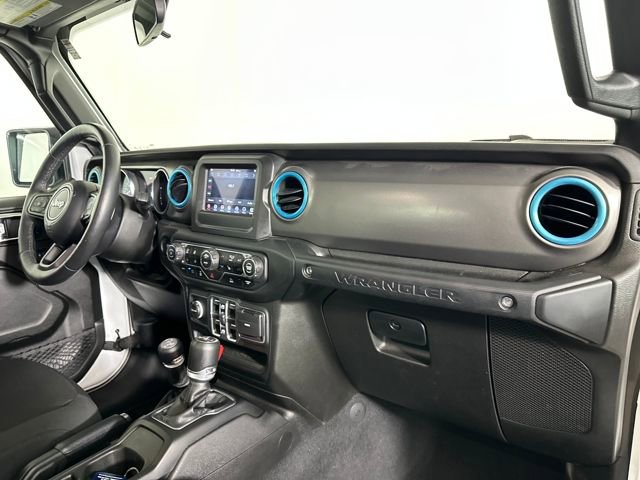Used 2023 Jeep Wrangler Unlimited w/ Cold Weather Group image 29