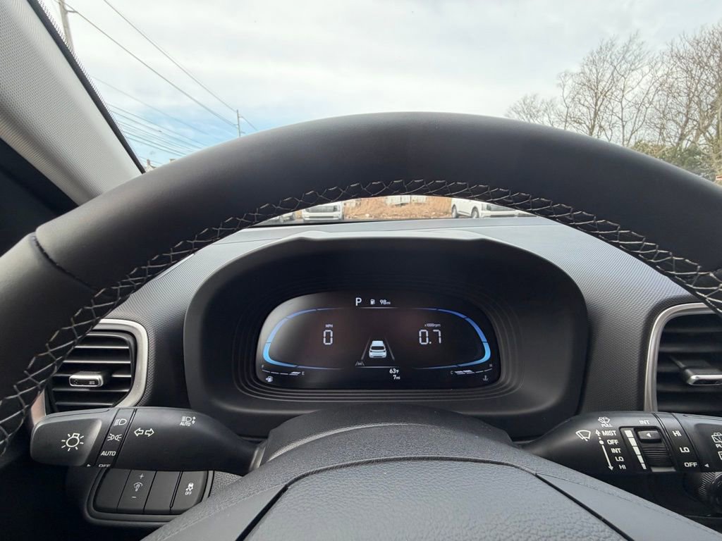 New 2026 Hyundai Venue SEL FWD image 35