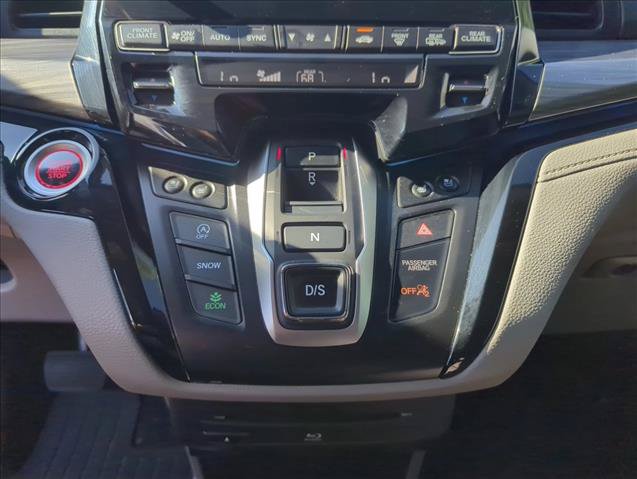 Used 2023 Honda Odyssey Elite image 16