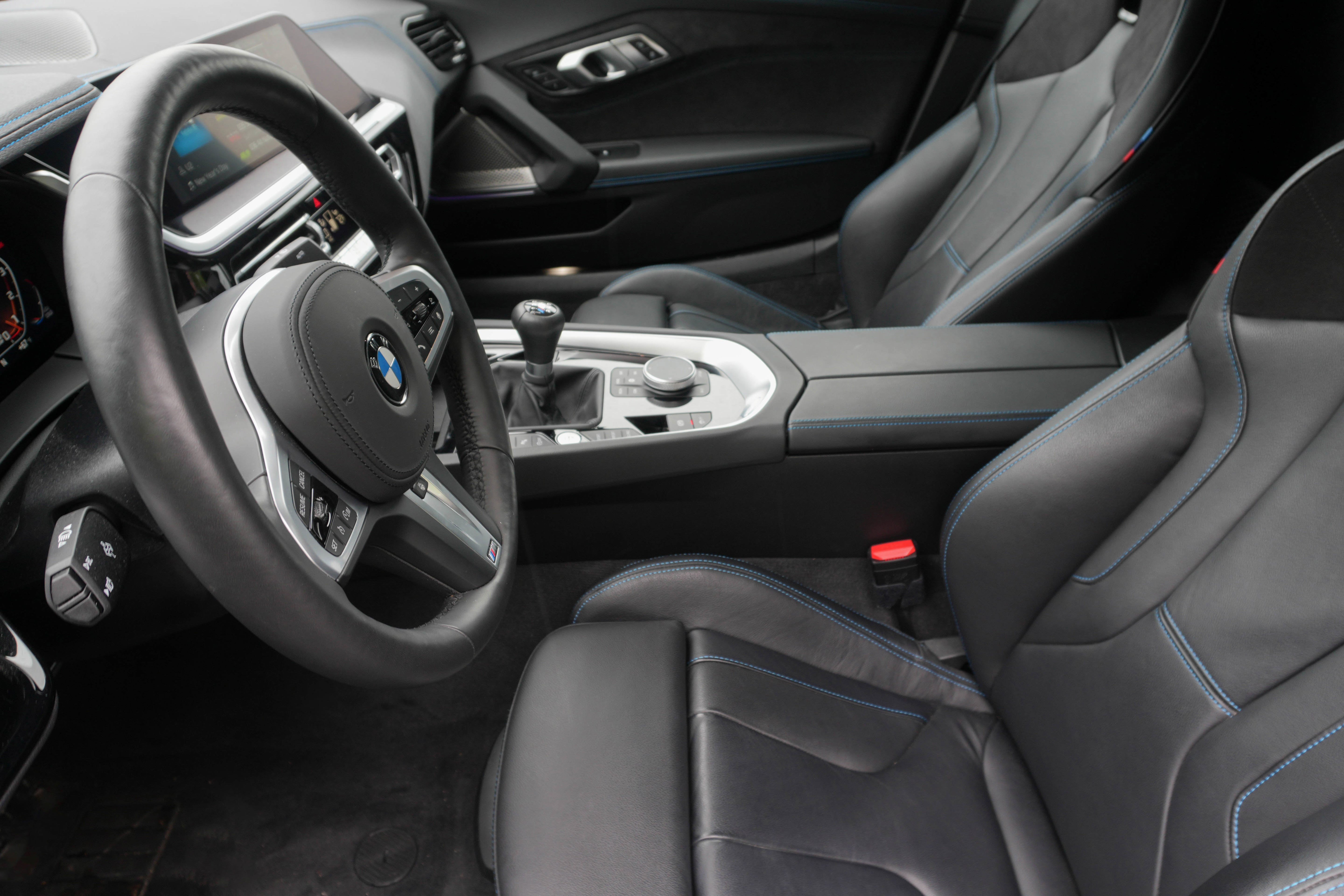 Certified 2026 BMW Z4 M40i RWD image 11
