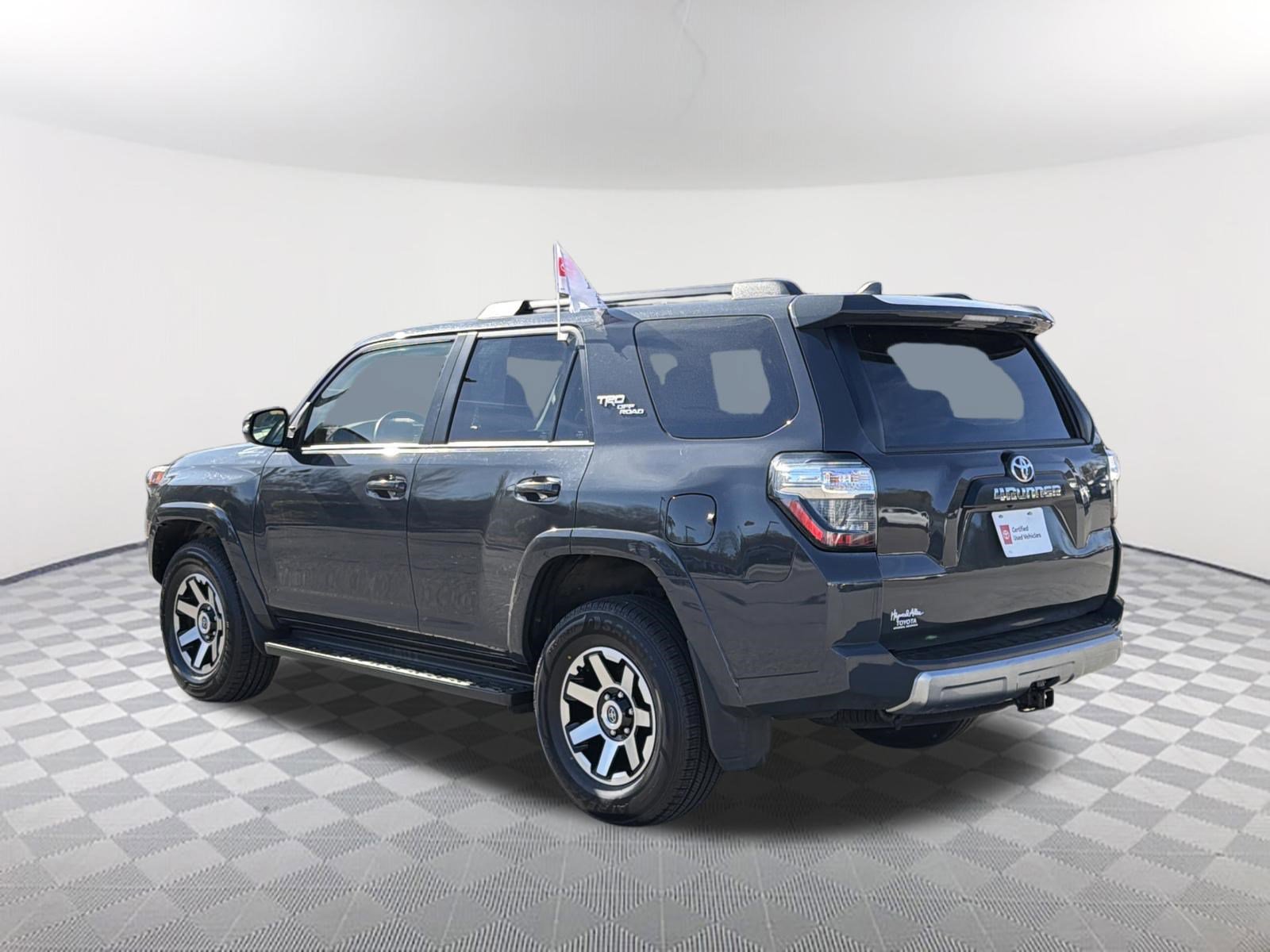 Certified 2024 Toyota 4Runner TRD Off-Road Premium image 15