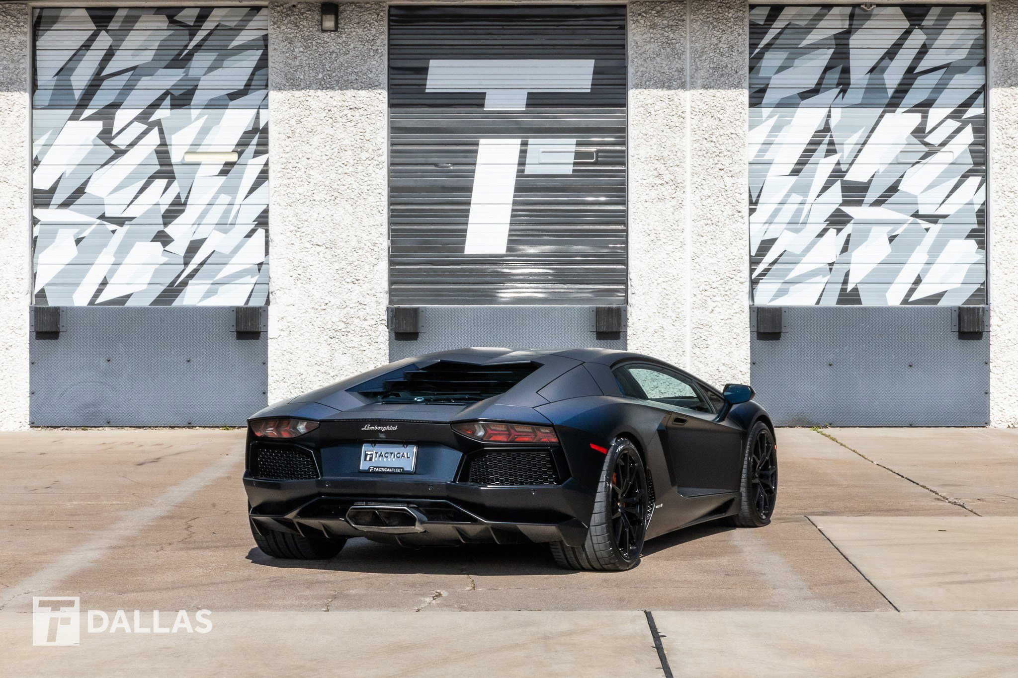 Used 2014 Lamborghini Aventador LP 700-4 image 16