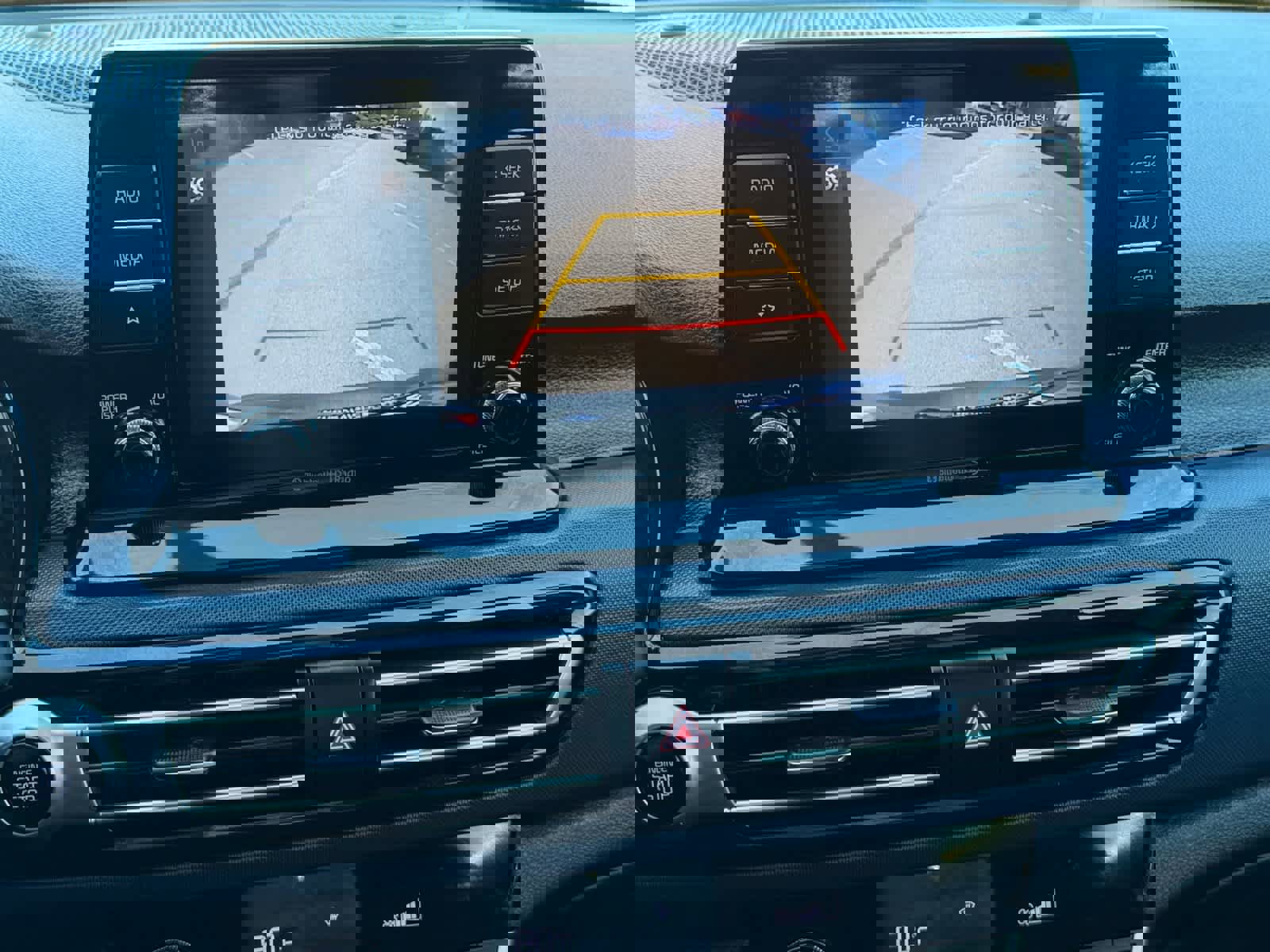 Used 2023 Kia Seltos S image 21