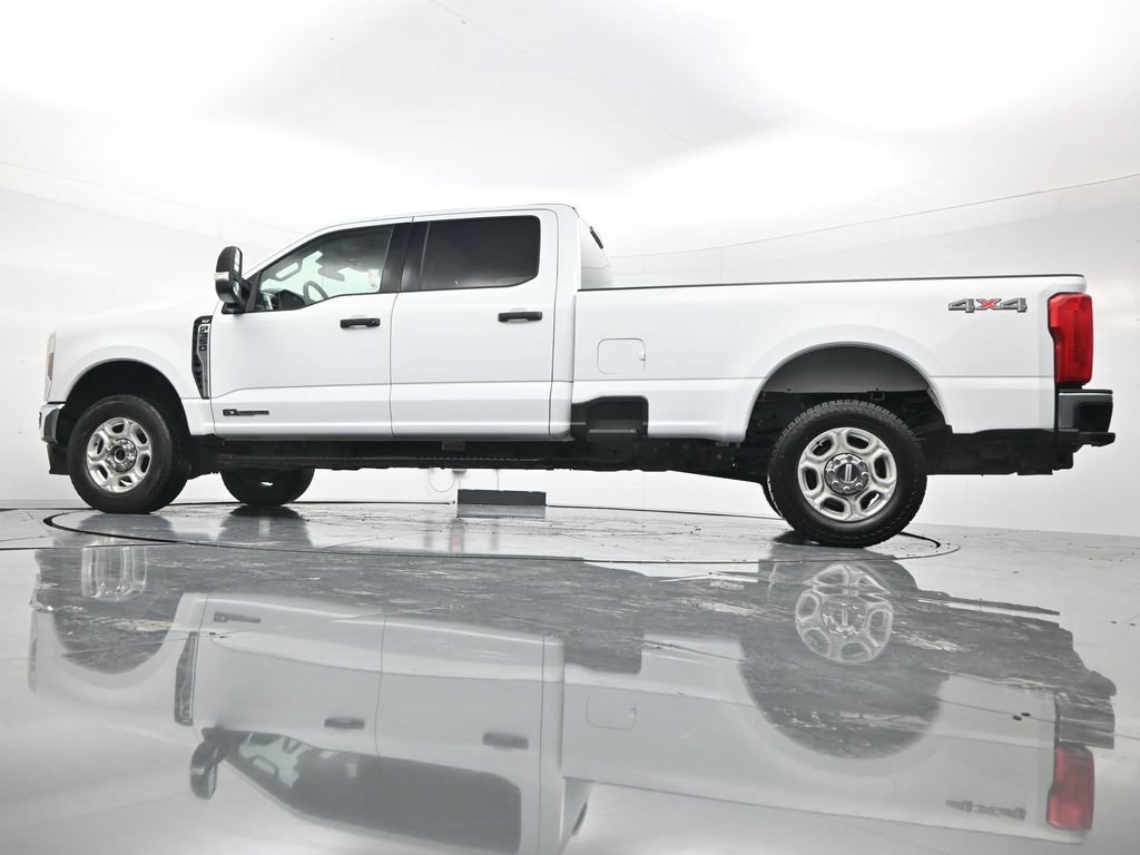 Used 2025 Ford F350 XLT AWD/4WD image 53