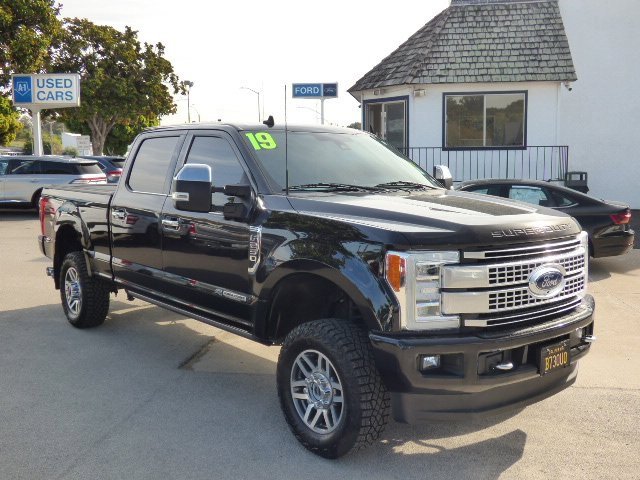 Used 2019 Ford F250 Platinum w/ Platinum Ultimate Package image 1