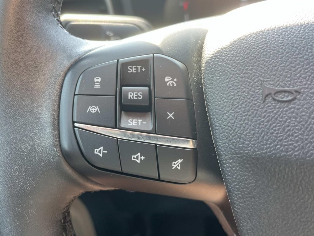 Used 2025 Ford Maverick Lariat w/ 4K Tow Package AWD/4WD image 36