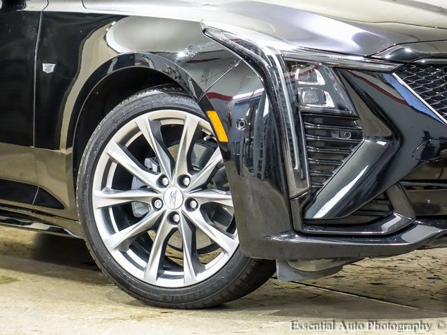 Certified 2025 Cadillac CT5 Sport image 3