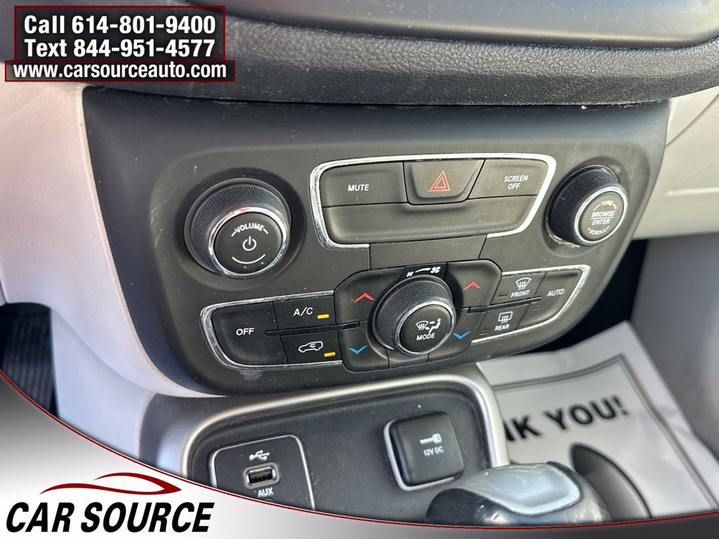 Used 2018 Jeep Compass Latitude w/ Popular Equipment Group FWD image 23