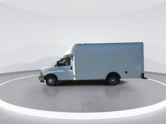 Used 2022 Chevrolet Express 3500 w/ Power Convenience Package image 5