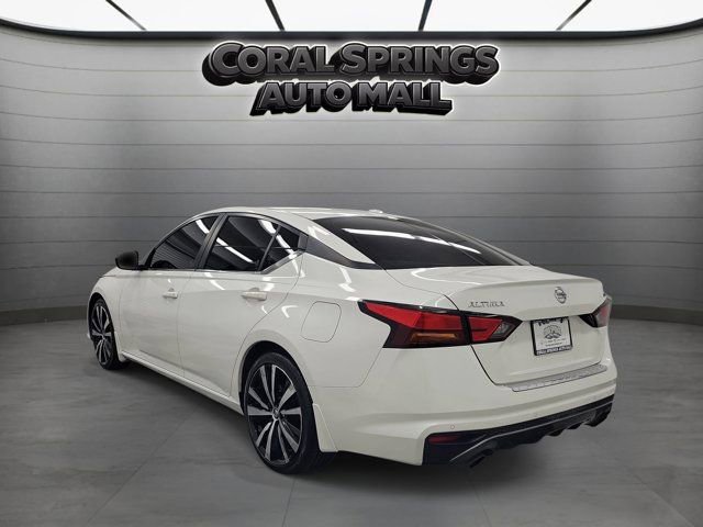 Used 2021 Nissan Altima 2.5 SR FWD image 4