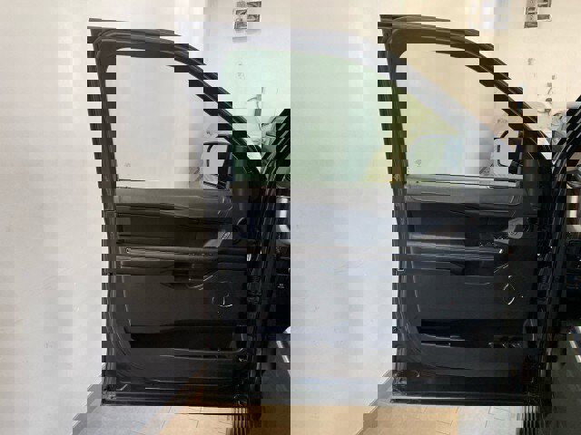 Used 2023 Ford Expedition Max XLT image 16