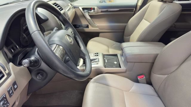 Used 2017 Lexus GX 460 w/ Navigation Package AWD/4WD image 26