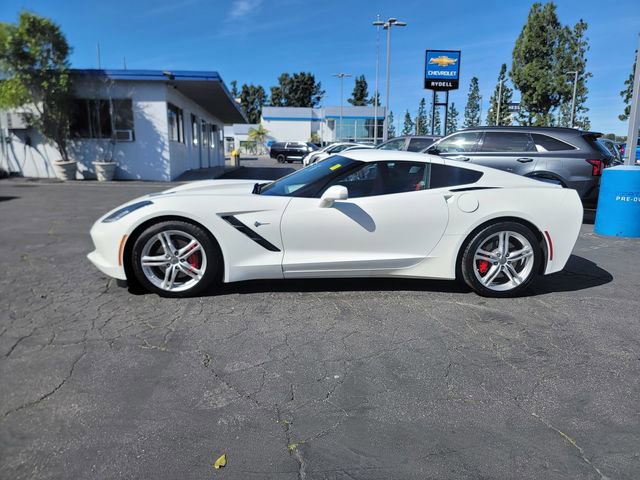 Used 2017 Chevrolet Corvette Stingray Coupe w/ 1LT image 4