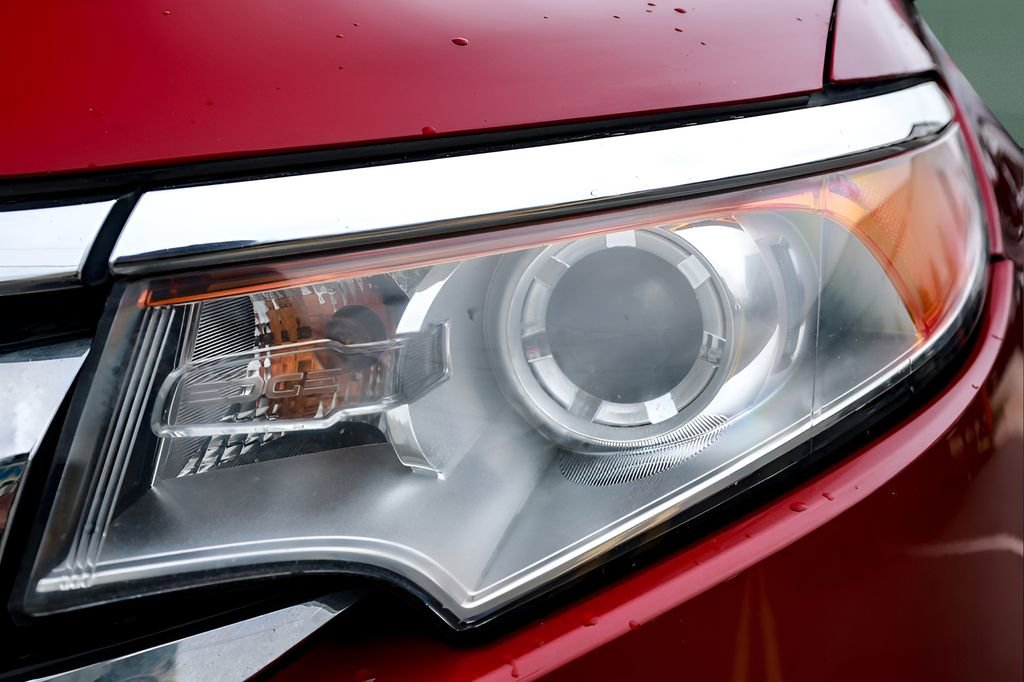 Used 2013 Ford Edge Limited image 30