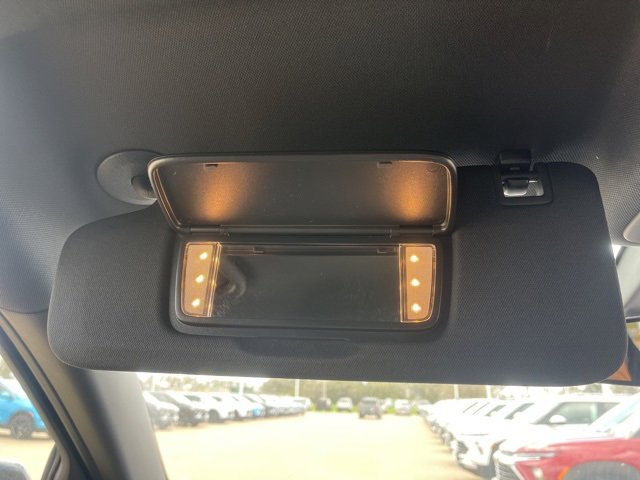 Used 2022 Chevrolet Equinox RS w/ LPO, Floor Liner Package image 35