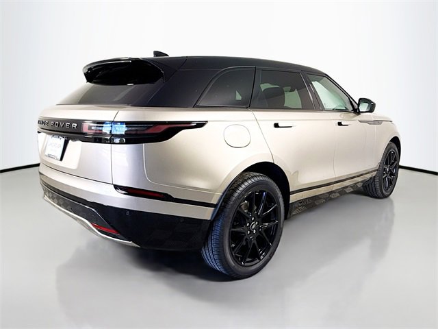 New 2026 Land Rover Range Rover Velar Dynamic SE image 5