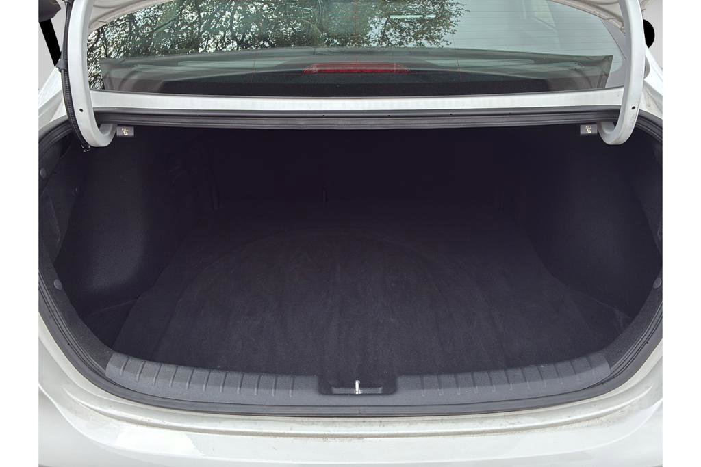 Used 2023 Kia Forte GT w/ GT2 Package FWD image 10