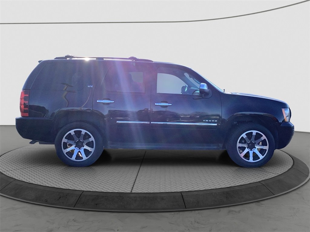 Used 2012 Chevrolet Tahoe LTZ image 8
