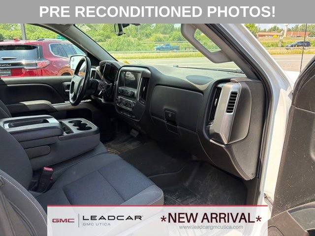 Used 2018 Chevrolet Silverado 1500 LT w/ All Star Edition AWD/4WD image 10